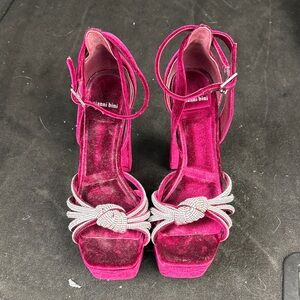 Gianni Bini Fuchsia and Silver Strappy Heels